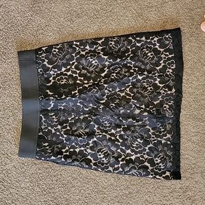 H&M black lace skirt size 4